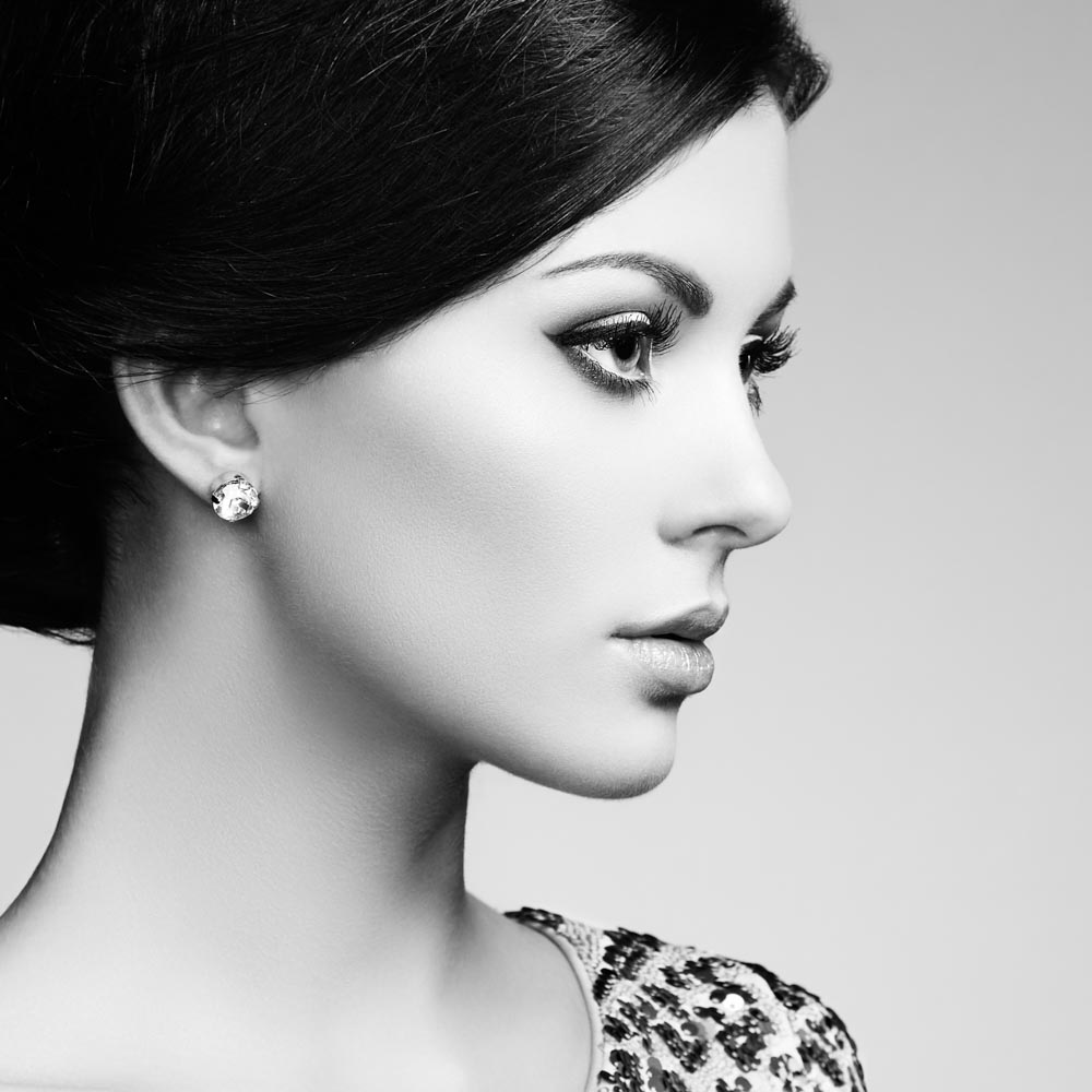 Turn Back the Clock with Eyelid Surgery | RefinedMD